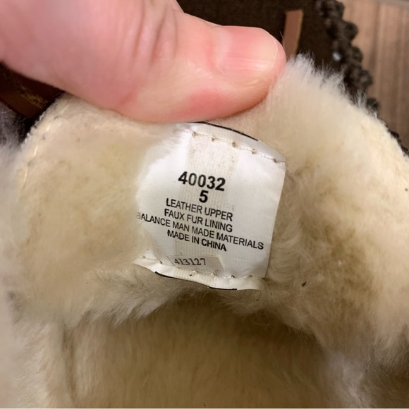 Women’s Minnetonka Women’s Chrissy Bootie, Chocolate Brown - Picture 5 of 5